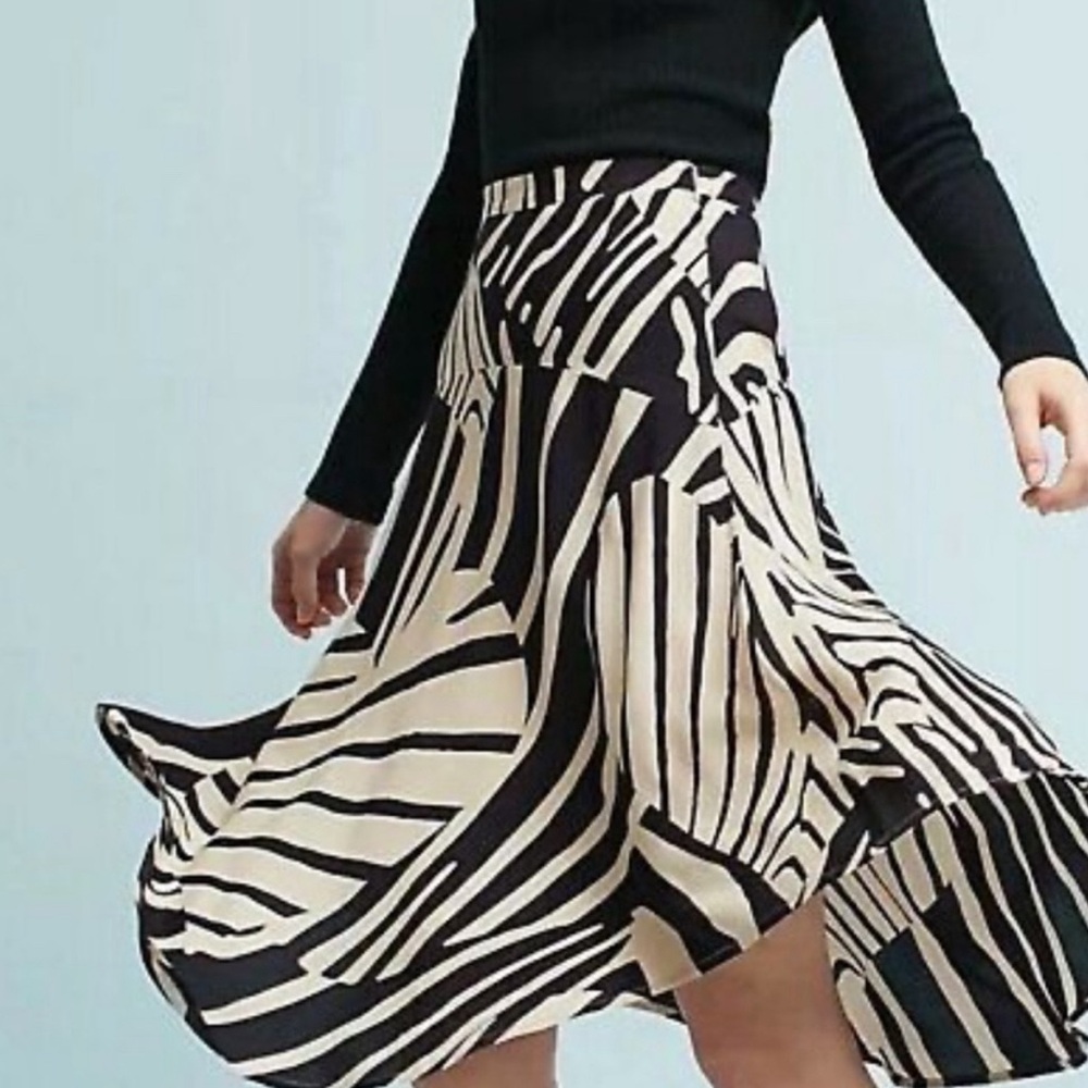 Anthropologie Maeve Zebra Heart Skirt - size 2
